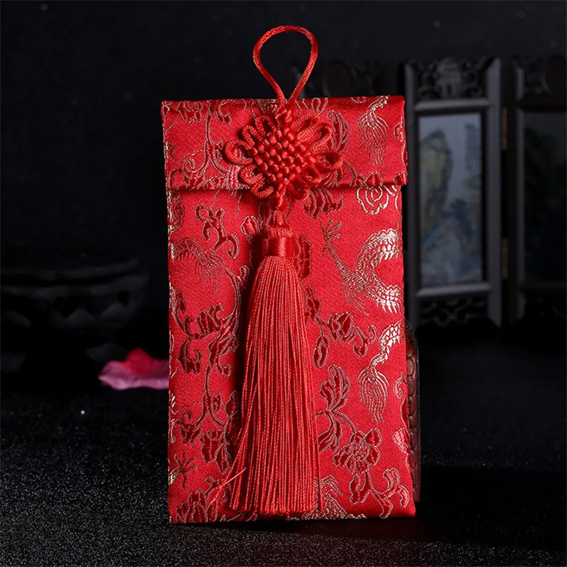 Chinese Elements Tassle Knot Plum blossom/Dragon/Phoinex Embroidery Wedding/New Year Suppliers Red Envelope Happy Bags 2pcs/lot
Chinese Elements Tassle Knot Plum blossom/Dragon/Phoinex Embroidery Wedding/New Year Suppliers Red Envelope Happy Bags 2pcs/lot