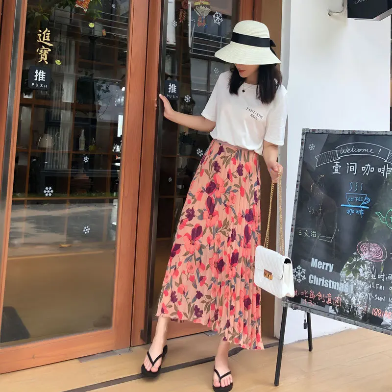 CHGOISIO New Summers Women Chiffon Floral Print Mid -length Plissee Rock Female Elastic High Tail Floral Mid -calf Rock
CHGOISIO New Summers Women Chiffon Floral Print Mid -length Plissee Rock Female Elastic High Tail Floral Mid -calf Rock