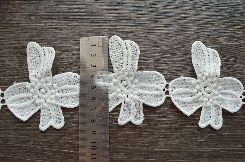 8.8cm 3.46" wide 5 yard ivory milk silk embroidered tapes lace trim ribbon clothes dress fabric 1133313QL4K25
8.8cm 3.46" wide 5 yard ivory milk silk embroidered tapes lace trim ribbon clothes dress fabric 1133313QL4K25