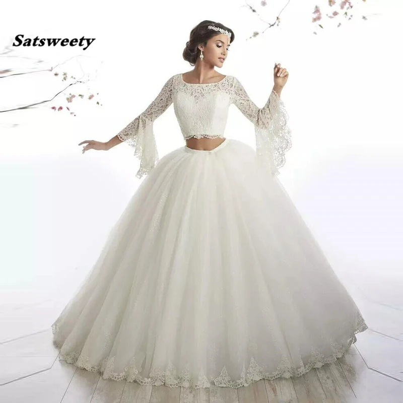 Ball Gown Two Piece Wedding Dresses Flare Sleeves Lace Tulle Floor Length Indian Bridal Gowns Plus Size
Ball Gown Two Piece Wedding Dresses Flare Sleeves Lace Tulle Floor Length Indian Bridal Gowns Plus Size