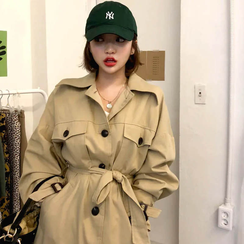 Women's Khaki Color Fashion Long Trench Coat Double Breasted Overcoats windbreaker with Belt
Women's Khaki Color Fashion Long Trench Coat Double Breasted Overcoats windbreaker with Belt