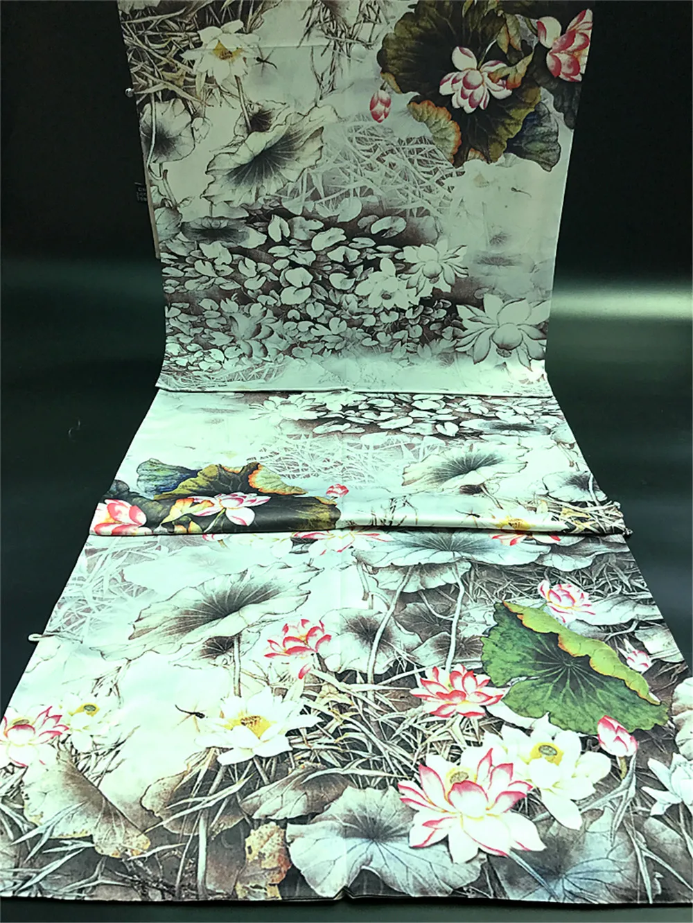 172x50cm SILK Lycra FABRIC 30%Natural Silk+70%Lycra Fashion Fabrics Dress Silk Print Fabric HF51
172x50cm SILK Lycra FABRIC 30%Natural Silk+70%Lycra Fashion Fabrics Dress Silk Print Fabric HF51