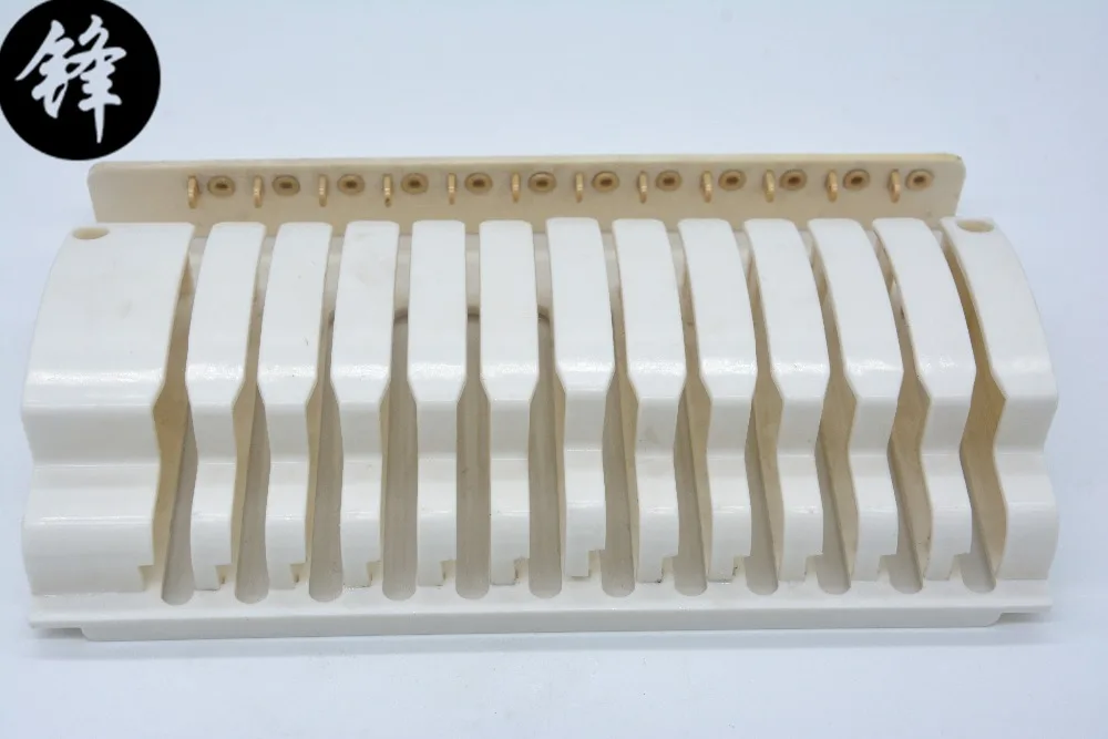 high quality Face Cover 12 needles for Tajima and Feiya etc. China embroidery machines / spare parts
high quality Face Cover 12 needles for Tajima and Feiya etc. China embroidery machines / spare parts