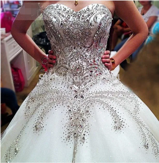 Vestido De Noiva New 2020 Luxury Wedding Gowns Rhinestone Crystal Ball Gown Bowknot obe de mariage Custom Made
Vestido De Noiva New 2020 Luxury Wedding Gowns Rhinestone Crystal Ball Gown Bowknot obe de mariage Custom Made