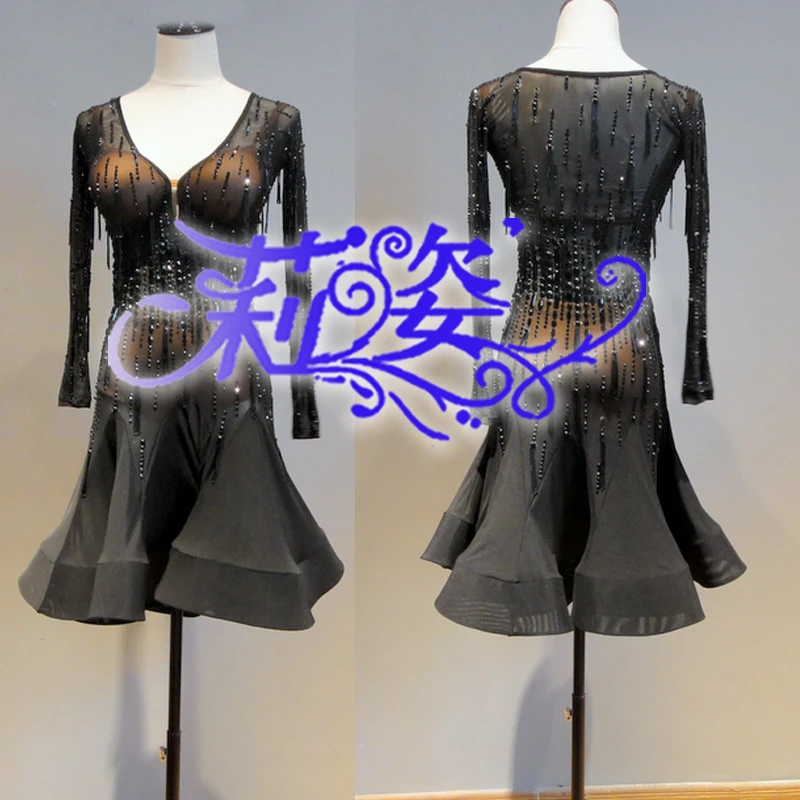 Black Sexy mesh latin dance dress Ladies Party Ballroom Latin Tango Modern Samba Salsa Dance Dres
Black Sexy mesh latin dance dress Ladies Party Ballroom Latin Tango Modern Samba Salsa Dance Dres