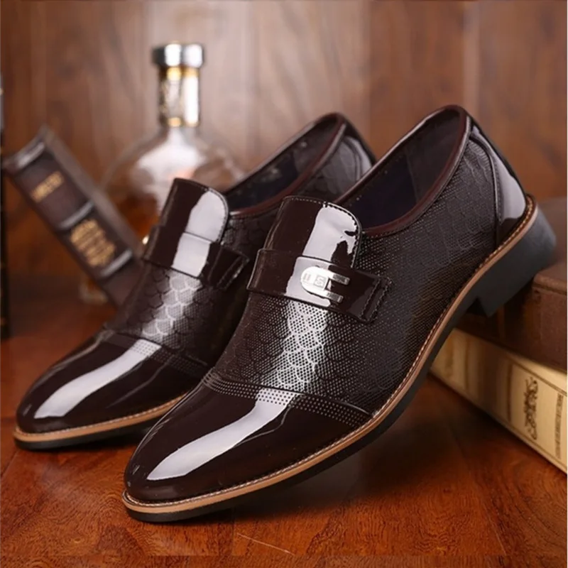 2019 New Black Brown Men wedding Dress Business leather shoes Men Formal Shoes Pointed Toe Patent Leather Oxford 48 A247
2019 New Black Brown Men wedding Dress Business leather shoes Men Formal Shoes Pointed Toe Patent Leather Oxford 48 A247