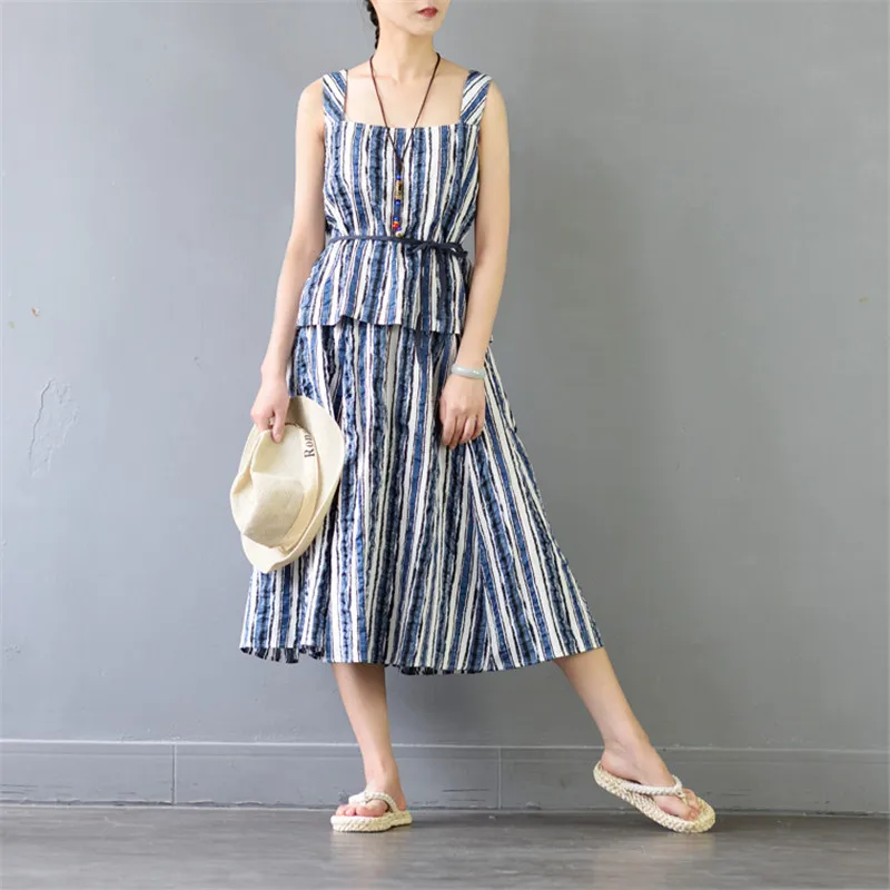 SCUWLINEN Costumes for Women 2020 Summer Stripe Sleeveless Square Collar Crop Top Mid-Calf Skirt Casual Two Piece Set S381
SCUWLINEN Costumes for Women 2020 Summer Stripe Sleeveless Square Collar Crop Top Mid-Calf Skirt Casual Two Piece Set S381