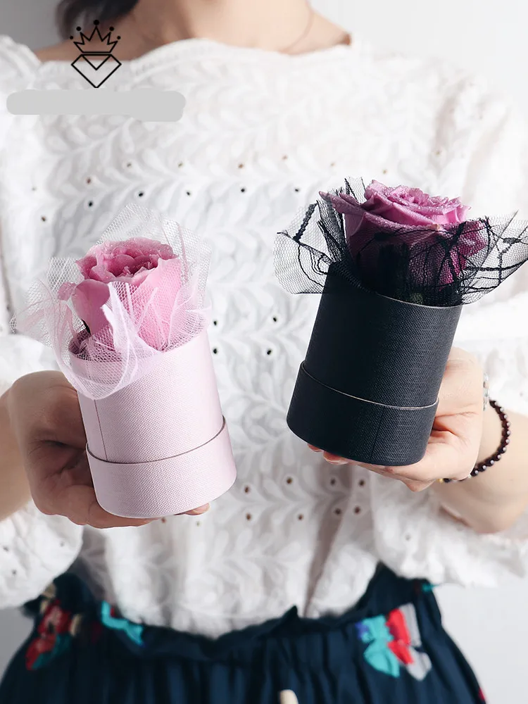 Mini Single Flower Bucket Flower Box Single Rose Round Flower Box
Mini Single Flower Bucket Flower Box Single Rose Round Flower Box
