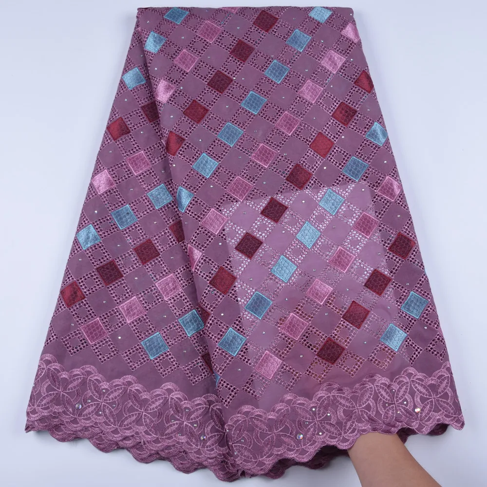 100%Cotton Nigeria Lace Fabric Swiss Voile Lace In Switzerland With Stones High Quality African Dry Lace Fabric For Woman A1671
100%Cotton Nigeria Lace Fabric Swiss Voile Lace In Switzerland With Stones High Quality African Dry Lace Fabric For Woman A1671