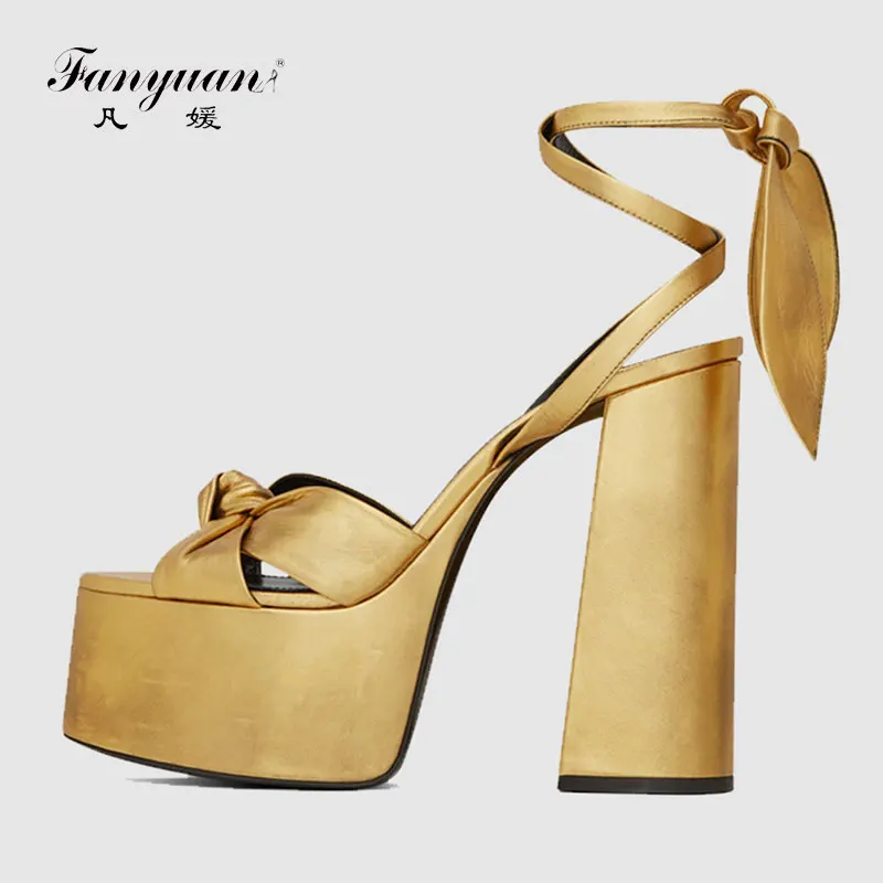 fanyuan New Luxury Brand Runway Show Platform Sandals Women 2019 Summer Large Size 34-43 Women High Heels Shoes Woman Party
fanyuan New Luxury Brand Runway Show Platform Sandals Women 2019 Summer Large Size 34-43 Women High Heels Shoes Woman Party
