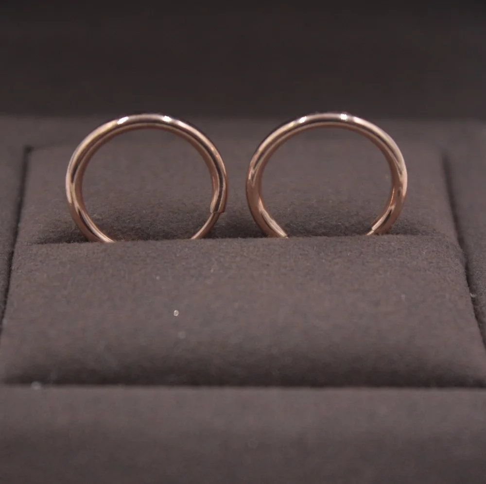 NEW Pure 18K Rose Gold Earrings Perfect Carved Bead Woman's Lucky Hoop 12mmDia Fashion Jewelry
NEW Pure 18K Rose Gold Earrings Perfect Carved Bead Woman's Lucky Hoop 12mmDia Fashion Jewelry