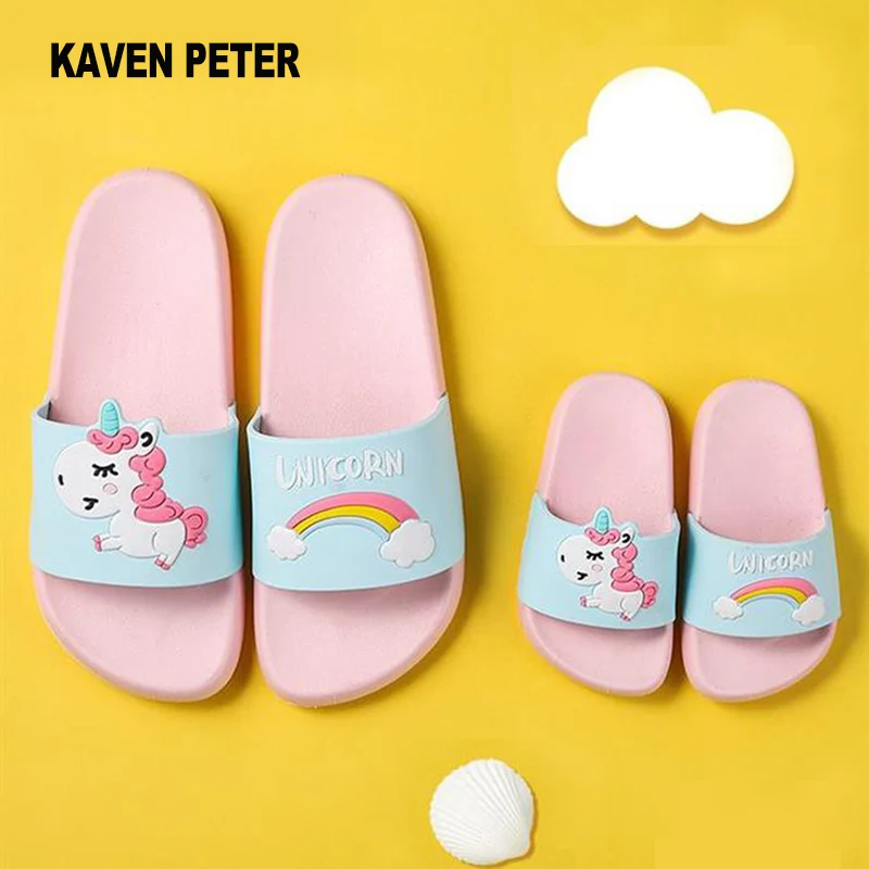 Parent-child slippers cartoon rainbow unicorn slippers baby boy girl children summer beach sandals kids indoor Home Shoes
Parent-child slippers cartoon rainbow unicorn slippers baby boy girl children summer beach sandals kids indoor Home Shoes