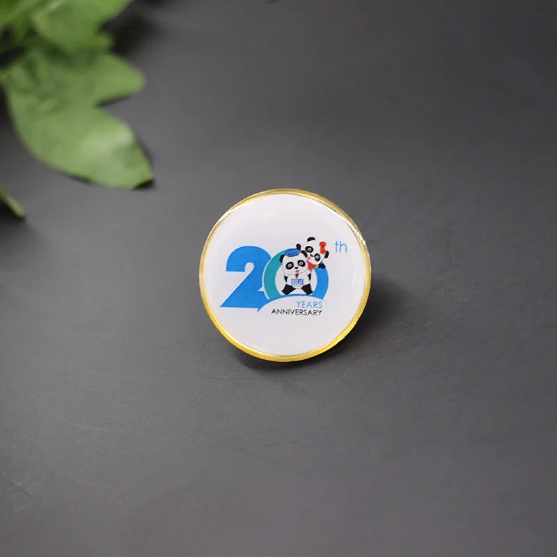 Badge Custom Metal Badge Enamel gold-plated personality badges are made for processing
Badge Custom Metal Badge Enamel gold-plated personality badges are made for processing