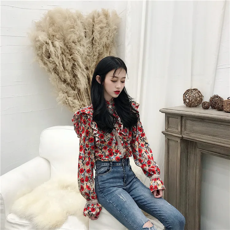 spring Women's Clothing vintage style floral print fashion brand korean flare sleeve Blouses woman shirts stand ruffles tops new
spring Women's Clothing vintage style floral print fashion brand korean flare sleeve Blouses woman shirts stand ruffles tops new