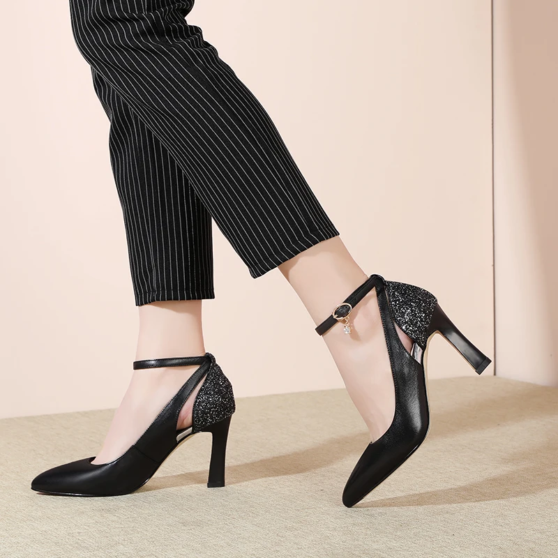 ISNOM Ankle Strap Pumps Women Pointed Toe Footwear Fashion High Heels Shoes Female Cow Leather Bling Shoes Woman Spring 2019 New
ISNOM Ankle Strap Pumps Women Pointed Toe Footwear Fashion High Heels Shoes Female Cow Leather Bling Shoes Woman Spring 2019 New