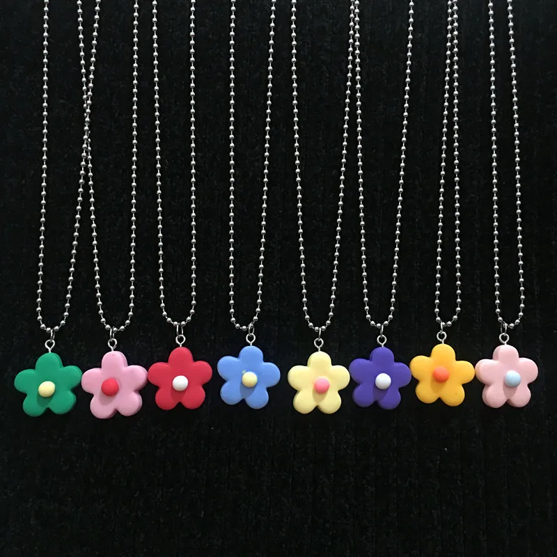 8SEASONS New Fashion Cute Children's Retro Cream Soft Ceramic Small Flower Necklace Silver Color Chain Women's Jewelry 1 PC
8SEASONS New Fashion Cute Children's Retro Cream Soft Ceramic Small Flower Necklace Silver Color Chain Women's Jewelry 1 PC
