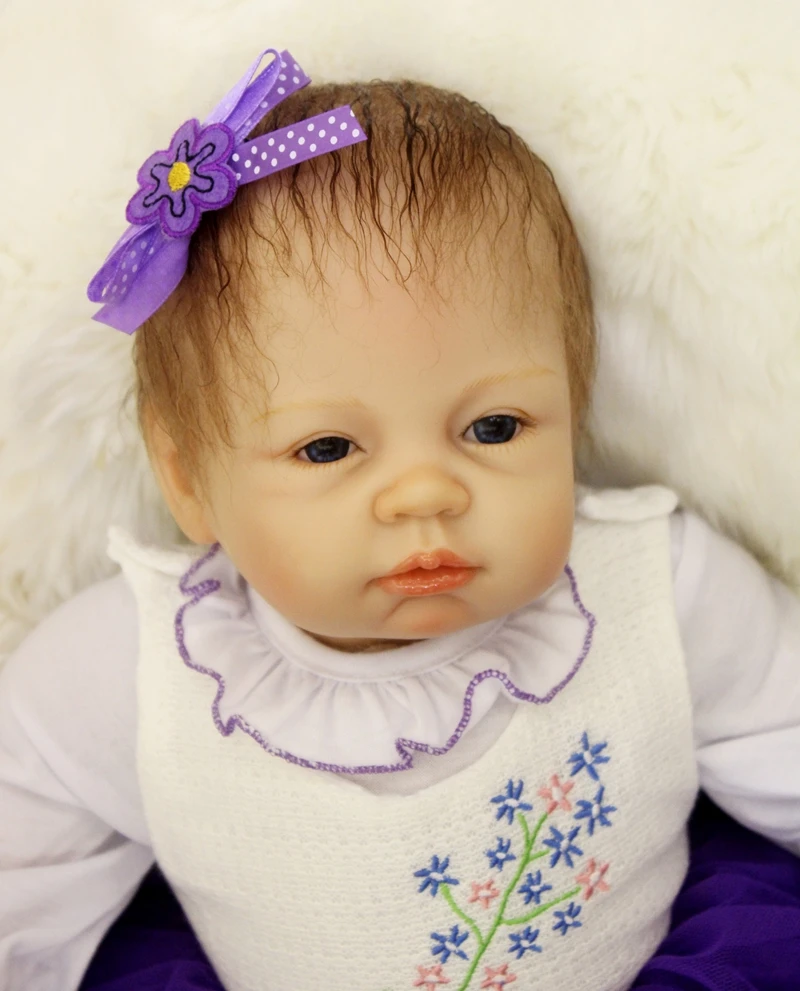 Doll reborn 55CM 22inch Bebes Reborn bonecas Lifelike girl soft Silicone Reborn Doll Fashion brand newborn Bebe alive dolls
Doll reborn 55CM 22inch Bebes Reborn bonecas Lifelike girl soft Silicone Reborn Doll Fashion brand newborn Bebe alive dolls