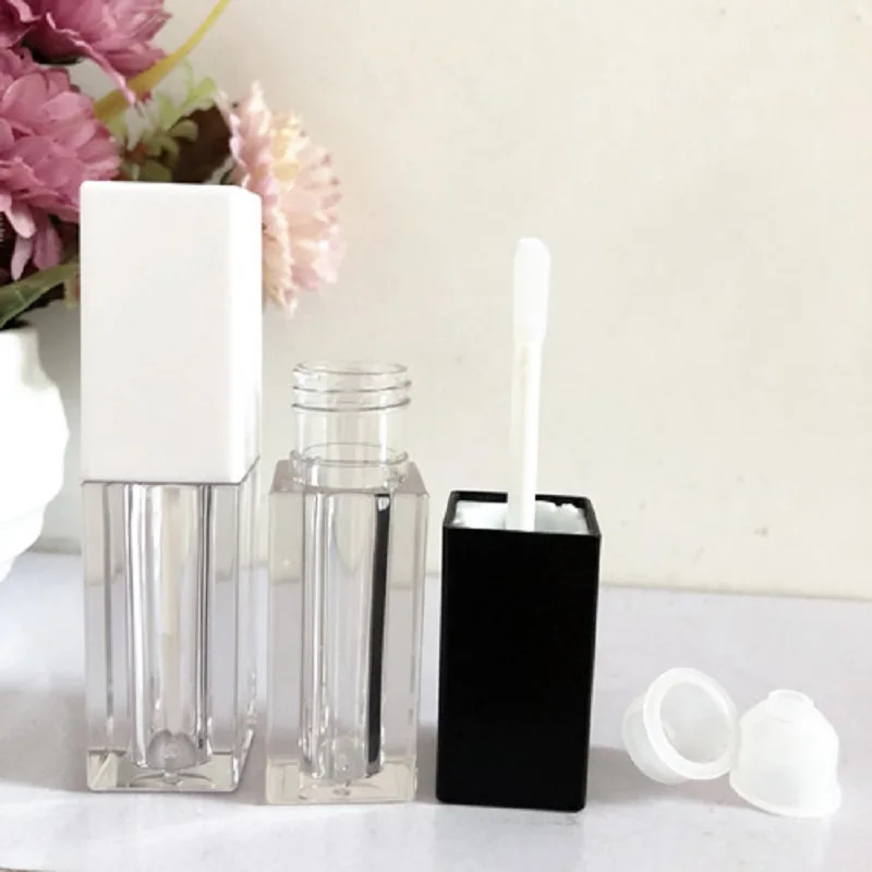 5 ML Lip Gloss Wand Tubes Square Matte Black White Cosmetic Container Makeup Packaging Empty Lipgloss Containers with Brush
5 ML Lip Gloss Wand Tubes Square Matte Black White Cosmetic Container Makeup Packaging Empty Lipgloss Containers with Brush