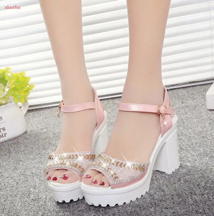 New thick with sandals female summer diamond fish mouth thick bottom muffin waterproof platform with high women
New thick with sandals female summer diamond fish mouth thick bottom muffin waterproof platform with high women