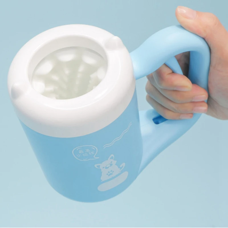 Pet Portable 360-degree Rotation (Press) Clean Foot Cup Dog Plastic Paw Washing Brush Bottle
Pet Portable 360-degree Rotation (Press) Clean Foot Cup Dog Plastic Paw Washing Brush Bottle