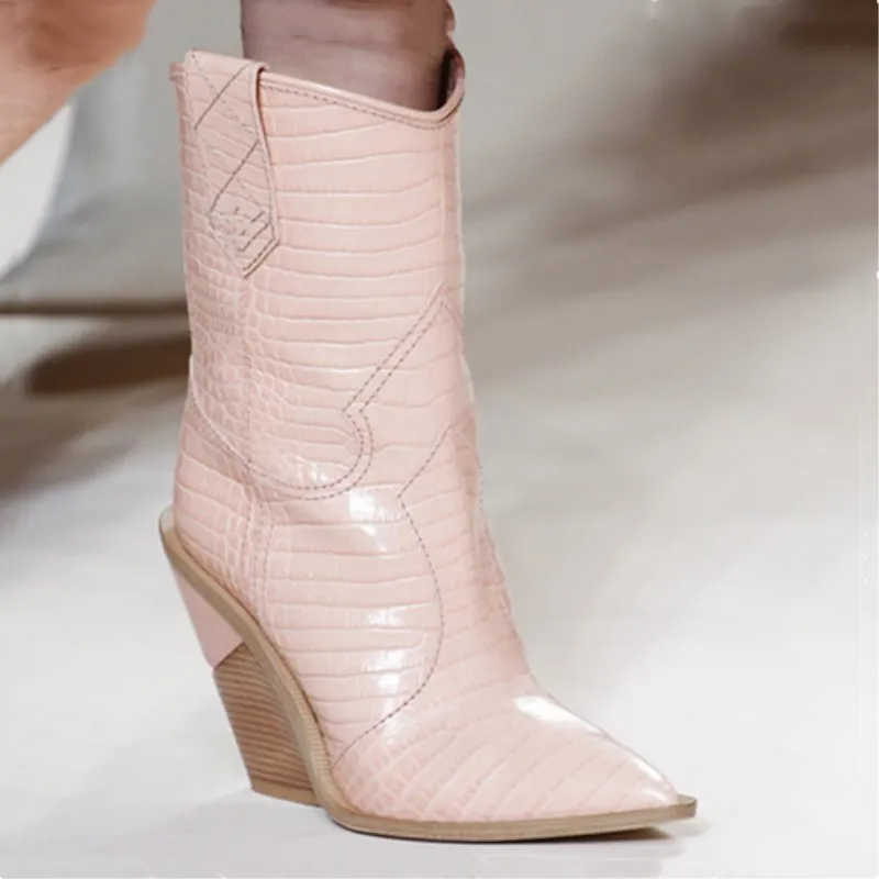 New exotic style shoes high-heeled women's boots leather luxury brand design ladies and ankle boots fashion wooden high heel wom
New exotic style shoes high-heeled women's boots leather luxury brand design ladies and ankle boots fashion wooden high heel wom