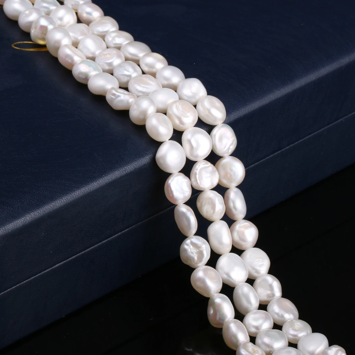 100% Natural Freeform Freshwater Cultured Pearls Beads DIY Beads for Jewelry Making DIY Strand 15 Inches Size 9mm-10mm
100% Natural Freeform Freshwater Cultured Pearls Beads DIY Beads for Jewelry Making DIY Strand 15 Inches Size 9mm-10mm