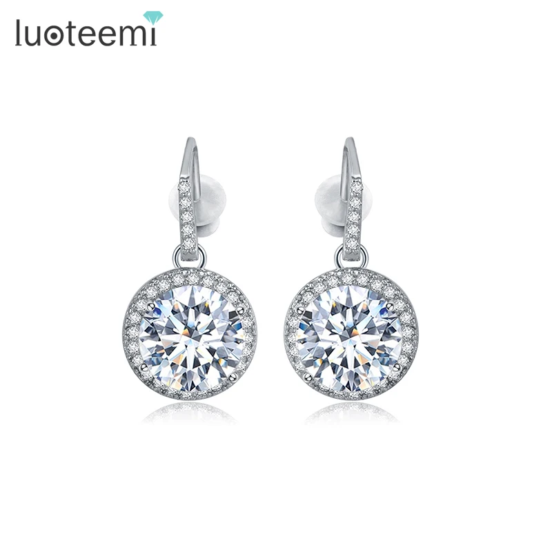 LUOTEEMI Hot Sell Fancy Design Formal Dress Party white gold-Color Pave Setting Sparkling Crystal Cubic Zirconia Drop Earrings
LUOTEEMI Hot Sell Fancy Design Formal Dress Party white gold-Color Pave Setting Sparkling Crystal Cubic Zirconia Drop Earrings