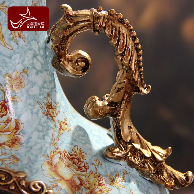 the fox modern fashion Home Furnishing ornaments ornaments European American furniture furnishings ceramic resin vase
the fox modern fashion Home Furnishing ornaments ornaments European American furniture furnishings ceramic resin vase