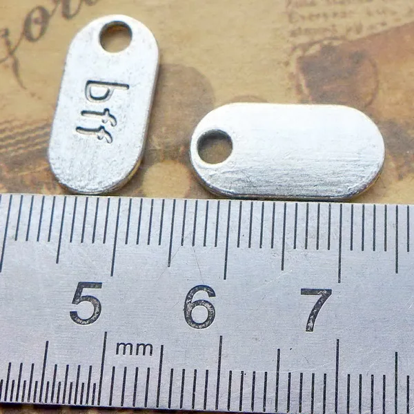 60pcs Charm bff lettering pendant 18*9.3mm 1.1g Antique silver Handmade Jewelry Making DIY Supplies European Alloy accessories
60pcs Charm bff lettering pendant 18*9.3mm 1.1g Antique silver Handmade Jewelry Making DIY Supplies European Alloy accessories