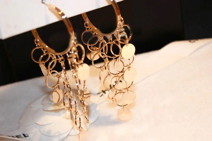 New Women Exquisite Big Circle Drop Earring High Quality Personality Long Tassel Earrings Hot Fashion Jewelry
New Women Exquisite Big Circle Drop Earring High Quality Personality Long Tassel Earrings Hot Fashion Jewelry