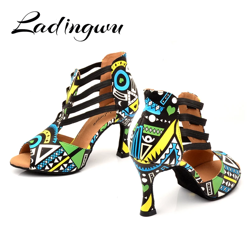 Ladingwu Brand Latin Dance Shoes Ladies Dance Boots Elastic band adjustment Ballroom Dance Shoes Blue African texture Shoes
Ladingwu Brand Latin Dance Shoes Ladies Dance Boots Elastic band adjustment Ballroom Dance Shoes Blue African texture Shoes