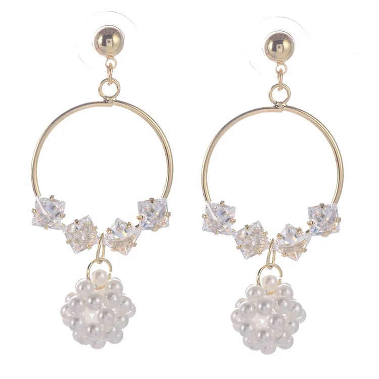 Simple Imitation Pearl Earrings Gold Color Bead Pendant Dangle Zircon Earrings Fashion Women Jewelry
Simple Imitation Pearl Earrings Gold Color Bead Pendant Dangle Zircon Earrings Fashion Women Jewelry