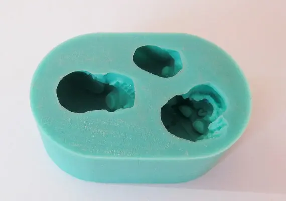 Silicone Mould Sugarcraft Cake Decorating Fondant Cake Mold Moulds Skull Shape Molds Aroma Stone Three SKULLS Halloween
Silicone Mould Sugarcraft Cake Decorating Fondant Cake Mold Moulds Skull Shape Molds Aroma Stone Three SKULLS Halloween