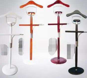Solid wood coat stand floor to ceiling suit stand bedroom office hotel suite vertical post bag hotel coat rack.
Solid wood coat stand floor to ceiling suit stand bedroom office hotel suite vertical post bag hotel coat rack.