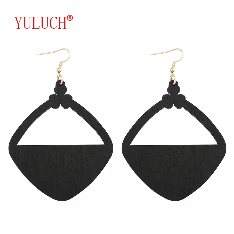 YULUCH Individuality Ethnic Handmade Wooden Geometric Hollow Half Smile Laughing Pendant for African Women Fashion Earrings Gift
YULUCH Individuality Ethnic Handmade Wooden Geometric Hollow Half Smile Laughing Pendant for African Women Fashion Earrings Gift