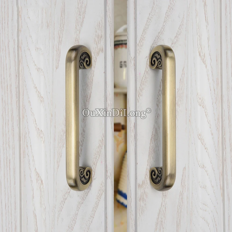 Brand New 2PCS European Retro Kitchen Cabinet Pulls Handles Cupboard Wardrobe Drawer Dresser Wine Cabinet Door Handles and Knobs
Brand New 2PCS European Retro Kitchen Cabinet Pulls Handles Cupboard Wardrobe Drawer Dresser Wine Cabinet Door Handles and Knobs