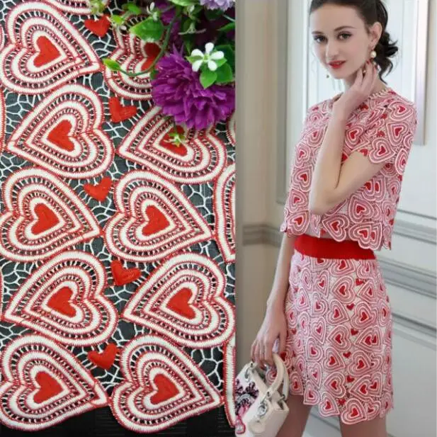 2yards Heart Shape African Water Soluble Lace Fabric 2018 High Quality Nigerian Guipure Cord Lace Fabric For Women's Dress
2yards Heart Shape African Water Soluble Lace Fabric 2018 High Quality Nigerian Guipure Cord Lace Fabric For Women's Dress