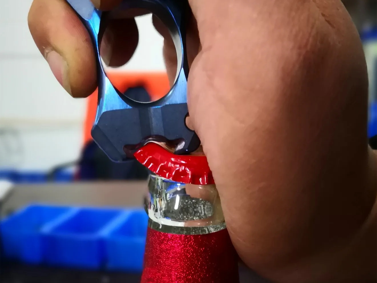 Титановый сплав камень мыть анод цвет открытая бутылка самообороны Открытый