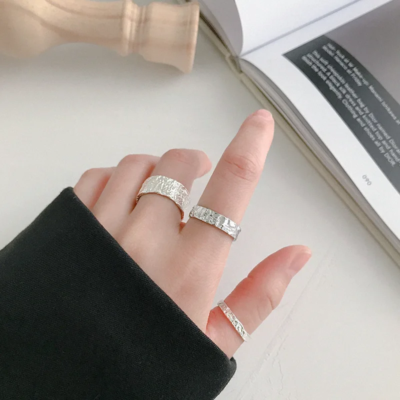 Silvology 925 Sterling Silver Irregular Rings Foil Paper Texture Concave Convex French Rings for Women 2019 New Festival Jewelry
Silvology 925 Sterling Silver Irregular Rings Foil Paper Texture Concave Convex French Rings for Women 2019 New Festival Jewelry