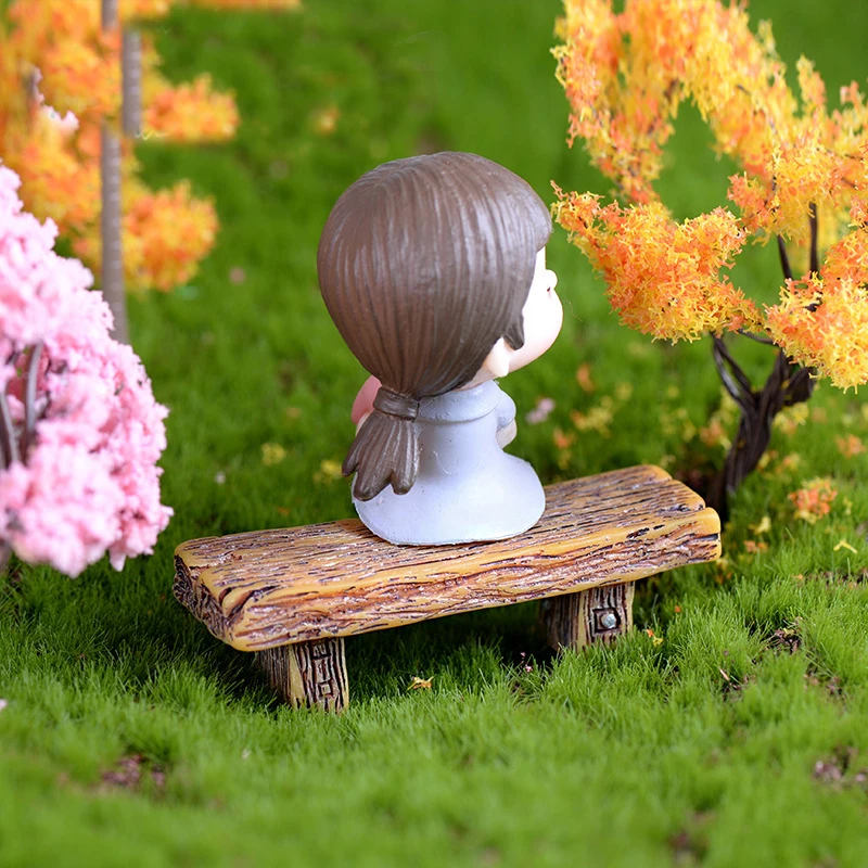 2021 DIY Micro Gnome Terrarium Gift 3Pcs Cute Wooden Chair Stool Fairy Garden Miniatures Decor Couple Bench Action Figurine
2021 DIY Micro Gnome Terrarium Gift 3Pcs Cute Wooden Chair Stool Fairy Garden Miniatures Decor Couple Bench Action Figurine