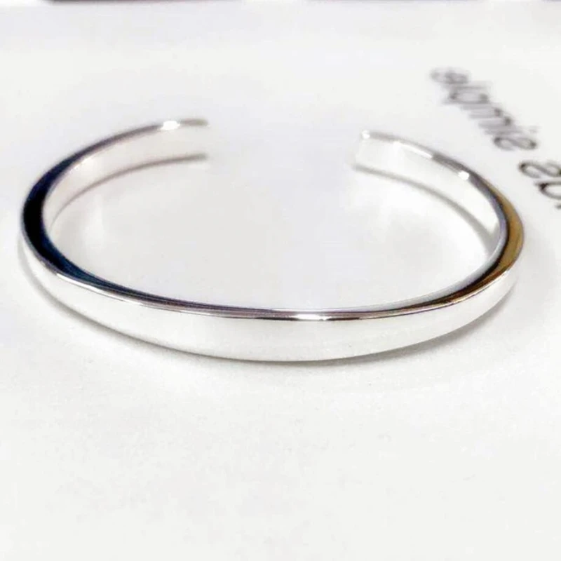 Sole Memory Fashion Glossy Simple Temperament Silver Color Female Resizable Bracelets SBR160
Sole Memory Fashion Glossy Simple Temperament Silver Color Female Resizable Bracelets SBR160