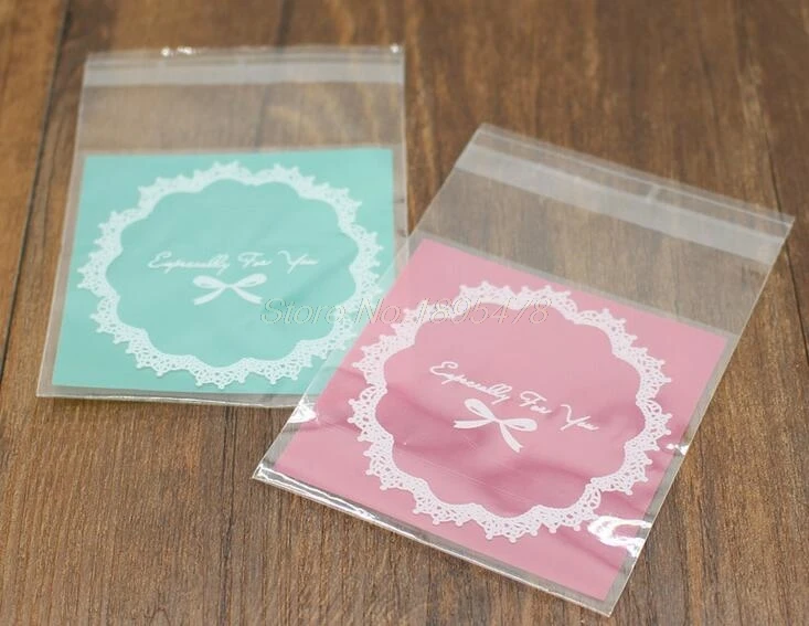 500Set Cookie packaging dot bowknot self-adhesive plastic bags for biscuits snack baking package 100pcs/set 7*7+3cm
500Set Cookie packaging dot bowknot self-adhesive plastic bags for biscuits snack baking package 100pcs/set 7*7+3cm