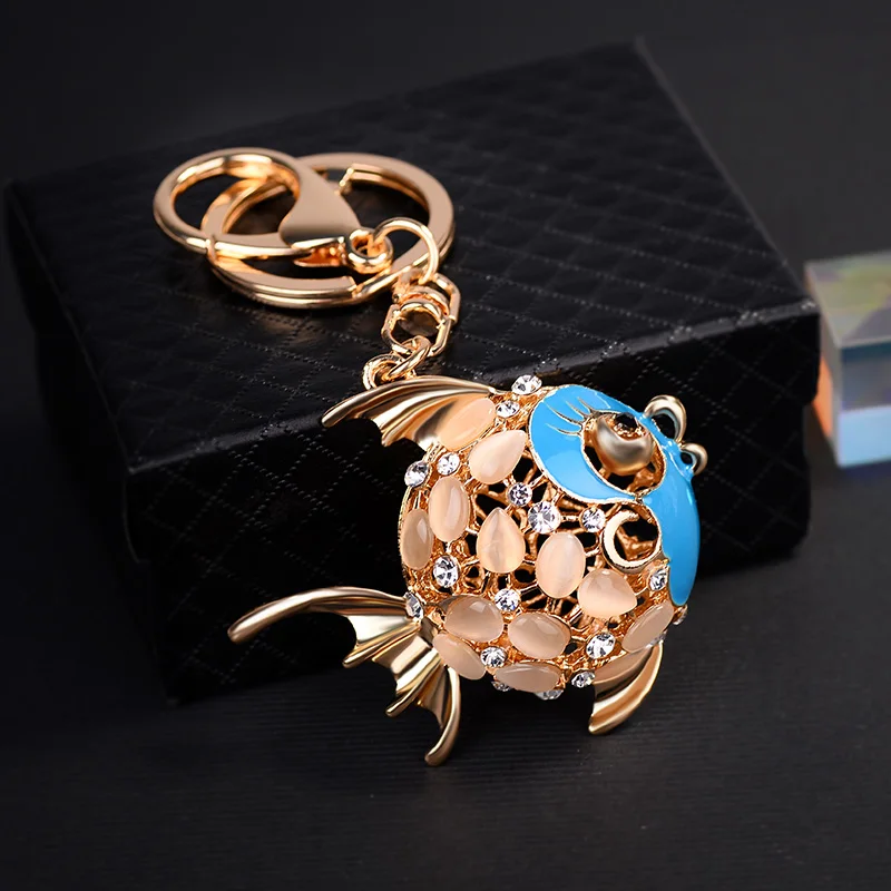 New Lovely Fish Modeling Keychain Creative Unique Design Crystal Women Key Chain Fashion Alloy Keyring CH3527
New Lovely Fish Modeling Keychain Creative Unique Design Crystal Women Key Chain Fashion Alloy Keyring CH3527