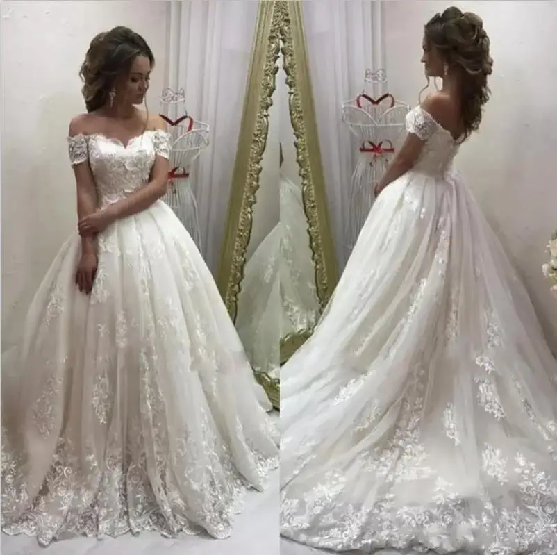 Elegant African Plus Size Wedding Dresses A-Line Off the Shoulder Short Sleeves Lace Bridal Gowns
Elegant African Plus Size Wedding Dresses A-Line Off the Shoulder Short Sleeves Lace Bridal Gowns