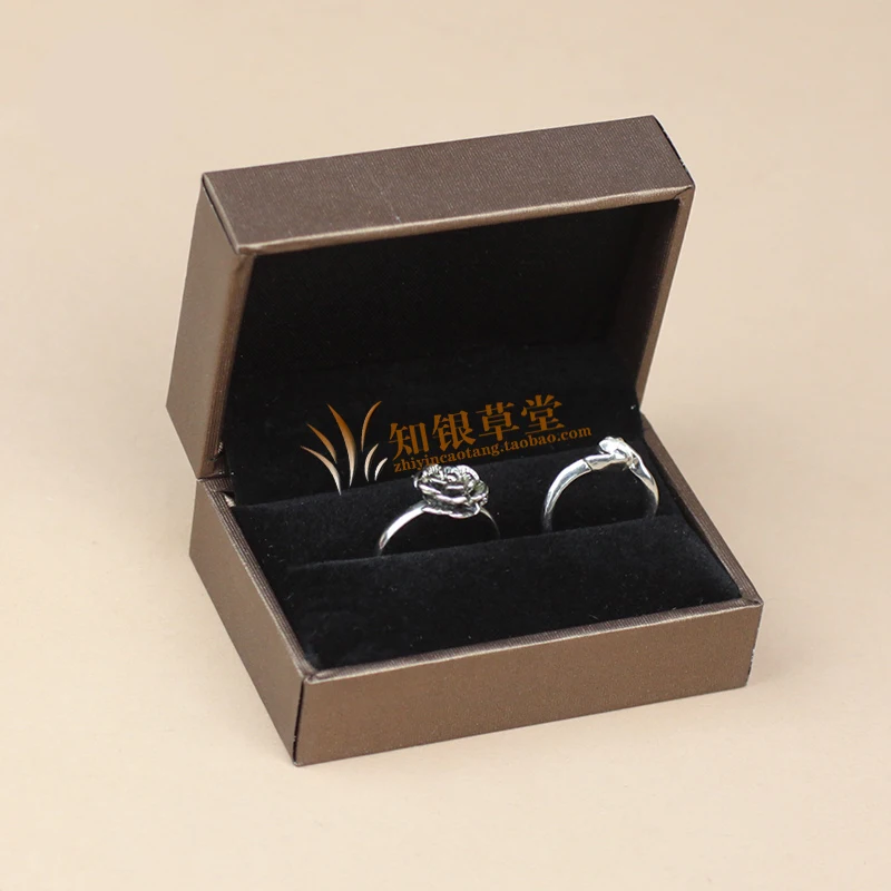 Wholesale lot of 24 Jewelry Gift Present Box Case for Couple Rings Ring Earrings Display and Packaging Storage 2 Rings Casket
Wholesale lot of 24 Jewelry Gift Present Box Case for Couple Rings Ring Earrings Display and Packaging Storage 2 Rings Casket