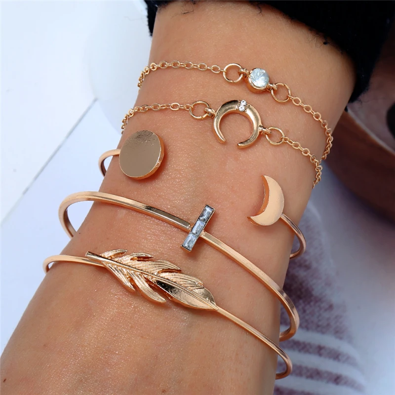 L&H 5PCS/Set Classic Opening Adjustable Bracelets Set High Quality Leaves/Round/Moon Bracelets Women Rhinestone Bracelet Bangles
L&H 5PCS/Set Classic Opening Adjustable Bracelets Set High Quality Leaves/Round/Moon Bracelets Women Rhinestone Bracelet Bangles
