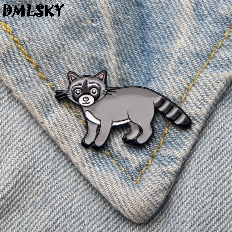 DMLSKY 20pcs/lot Procyon Lotor Bear Enamel Pins Cartoon Brooch Charming Cute Brooches Badge for Clothing dress Kids Pin M3256
DMLSKY 20pcs/lot Procyon Lotor Bear Enamel Pins Cartoon Brooch Charming Cute Brooches Badge for Clothing dress Kids Pin M3256