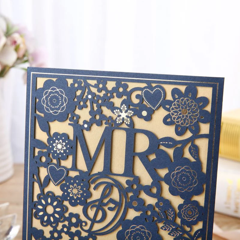 50pcs Blue Laser Cut Wedding Invitations Card MR&MRS Elegant Greeting Cards Personalise Envelopes Wedding Event Party Decoration
50pcs Blue Laser Cut Wedding Invitations Card MR&MRS Elegant Greeting Cards Personalise Envelopes Wedding Event Party Decoration