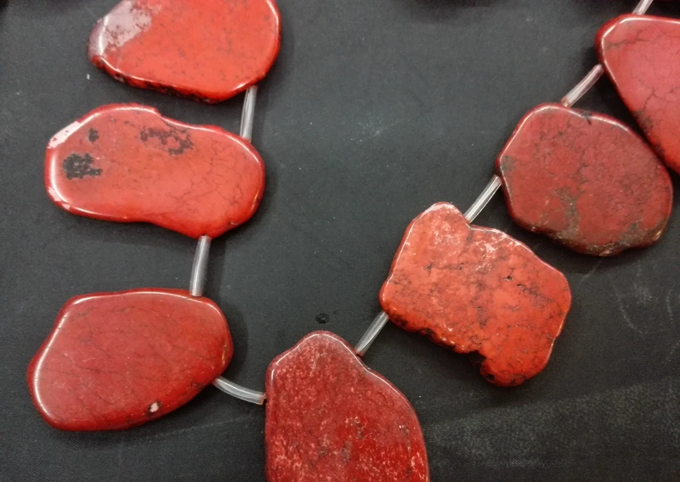 Подарок красный камень Howlite неравномерность срез камня россыпью бисера DIY 20x35 мм 40 см/16 дюймов преувеличенный камень подарок
Подарок красный камень Howlite неравномерность срез камня россыпью бисера DIY 20x35 мм 40 см/16 дюймов преувеличенный камень подарок