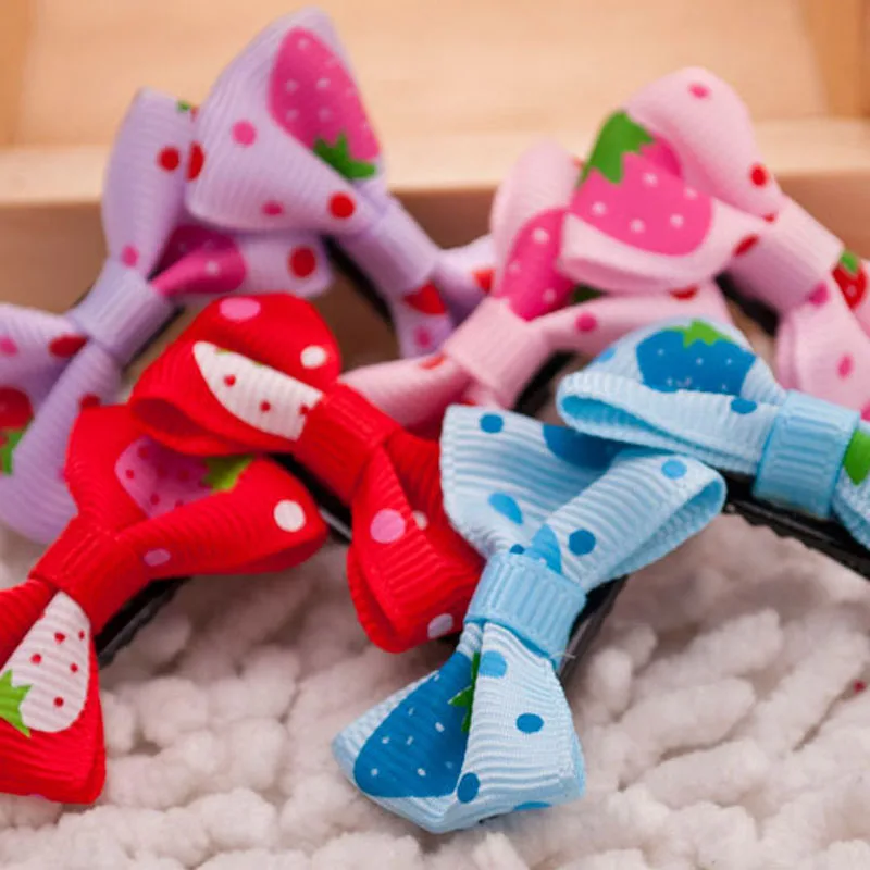 1 Pair Handcraft Ribbon Small Dog Hair Clips Cute Red Pink Blue Purple Dog Cat Hair Accessories Strawberry Print Pet Bows
1 Pair Handcraft Ribbon Small Dog Hair Clips Cute Red Pink Blue Purple Dog Cat Hair Accessories Strawberry Print Pet Bows